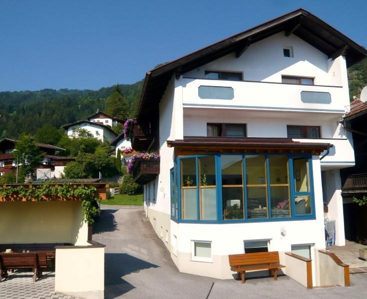 Hotel Pension Schöpf Arzl im Pitztal Exterior foto